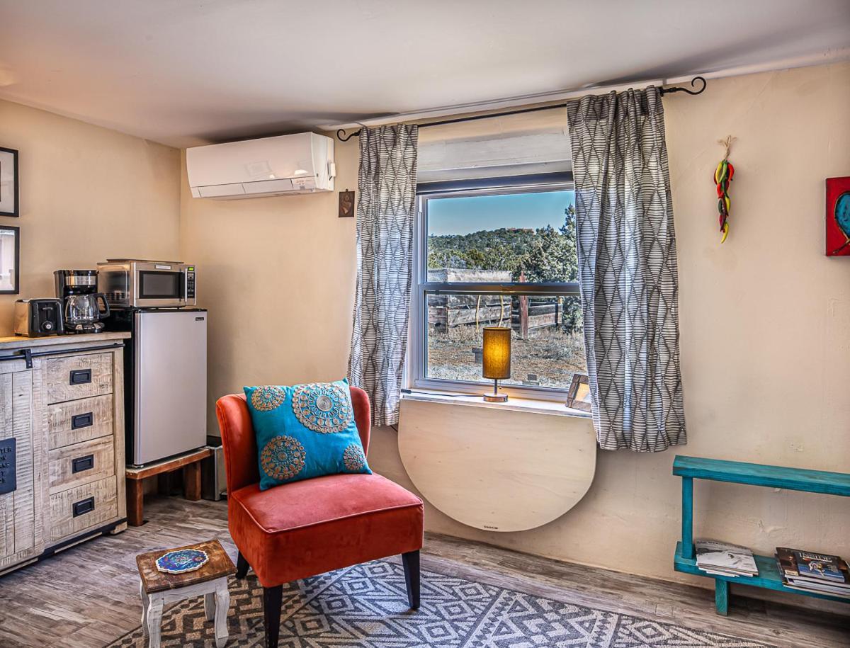 Bed and Breakfast Pet Friendly Pinon Heaven Canada de los Alamos Exteriér fotografie