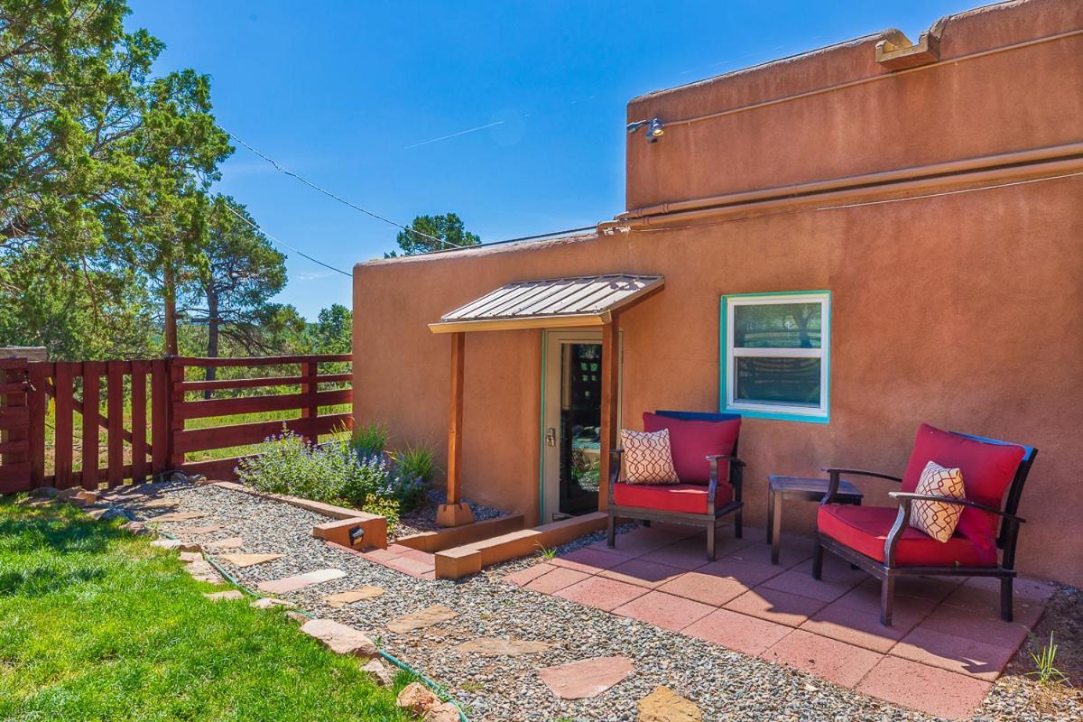 Bed and Breakfast Pet Friendly Pinon Heaven Canada de los Alamos Exteriér fotografie